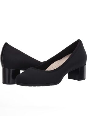 Aravon Women’s Career Dress Pump Black Lycra w/patent stripe on heels sz 7